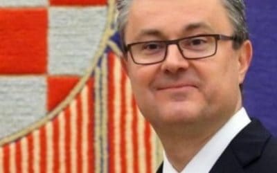 Nepovjerljivi Tihomir Orešković