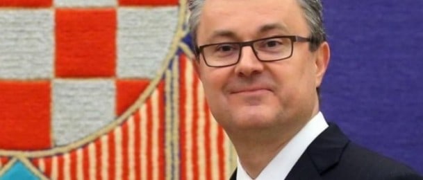 Nepovjerljivi Tihomir Orešković