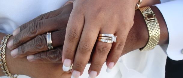 Znakovi koji ukazuju na brak