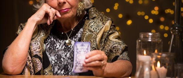 Vještci i vještice ili učitelji života?