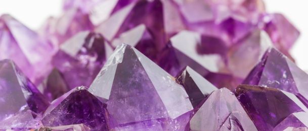 Kristal i povijest kristaloterapije