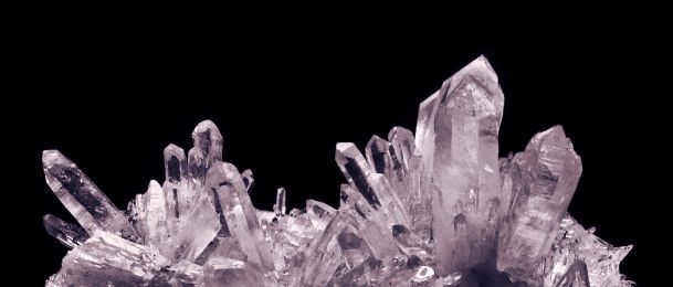 Kristal – geometrijski oblikovan mineral ili mnogo više?