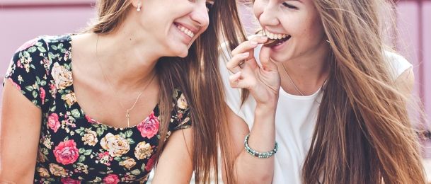 Tvoja frendica ima dečka i potpuno je zaboravila na vaše prijateljstvo