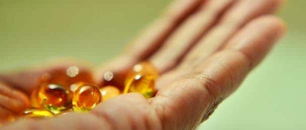 Lijevi i desni dlan - istaknute linije