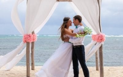 Muškarci su podijelili na što su pomislili kad su vidjeli svoje djevojke u vjenčanicama