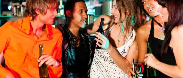 S koliko je žena bio?